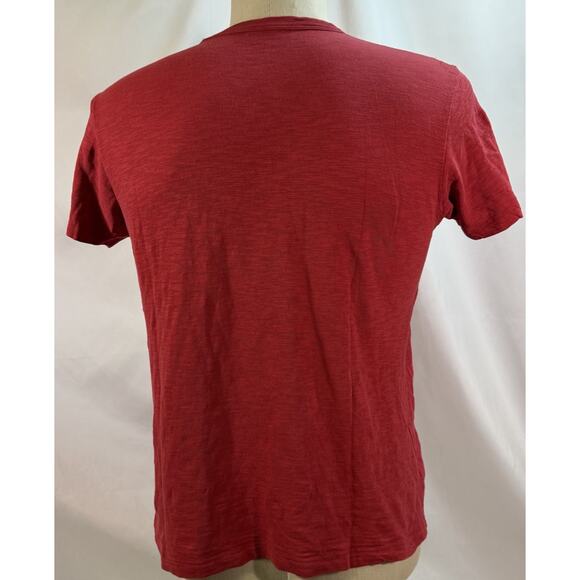 Company 47 Men's Wisconsin Badgers T-Shirt SZ Sm Short Sleeve Red 100% Cotton - Picture 4 of 7